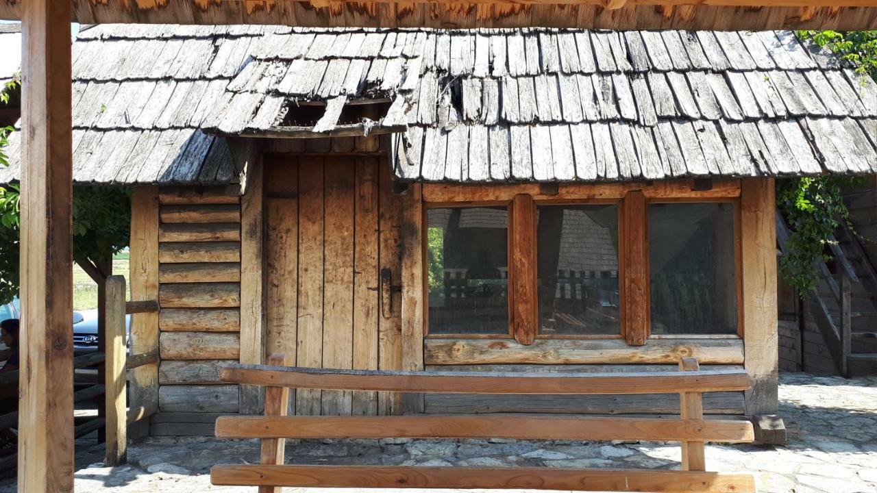 Bed and Breakfast Konoba Ognjiste Sokolac  Exterior foto